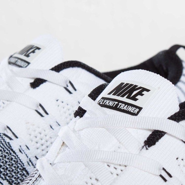 Кроссовки Nike Flyknit Trainer 'White Black'