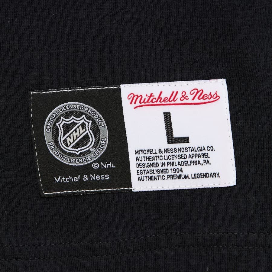 Футболка Mitchell & Ness Black Chicago Blackhawks Legendary Slub T-Shirt
