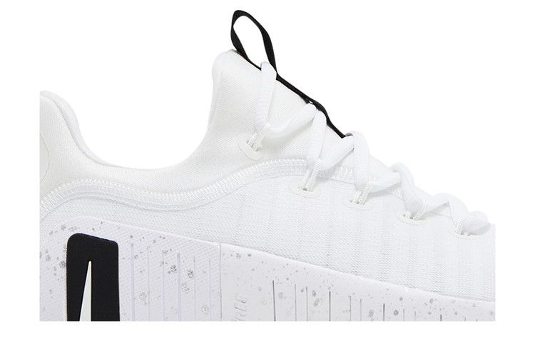 Кроссовки Nike Wmns Free Metcon 6 'White Metallic Silver Black'