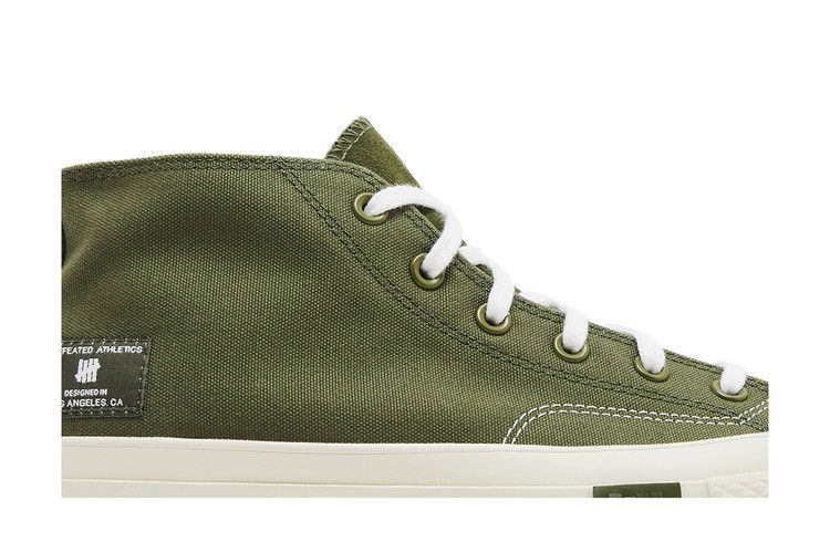 Кроссовки Undefeated x Converse Chuck 70 Mid 'Chive Parchment'