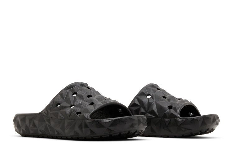 classic-geometric-slide-2-0-black-209608-001_07