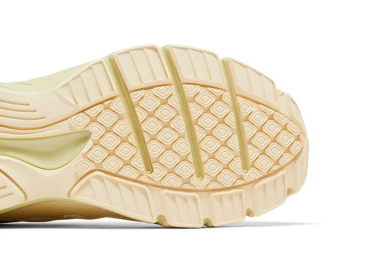 Кроссовки New Balance 990v4 Made in USA 'Macadamia Nut Morel'
