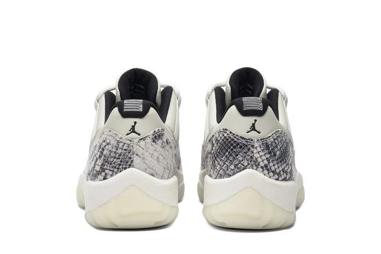 Krossovki-Air-Jordan-11-Retro-Low-Light-Bone-Snakeskin-5