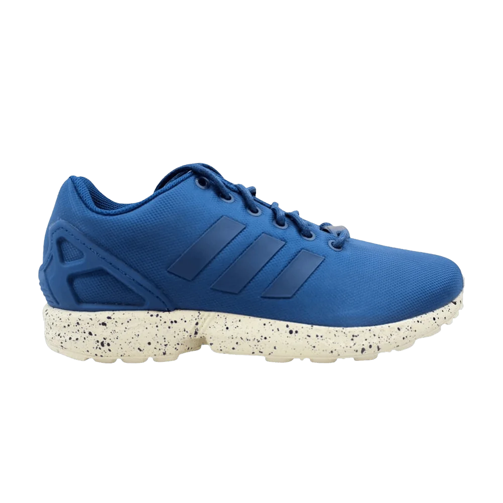 Krossovki-Adidas-ZX-Flux-Tec-Stealth