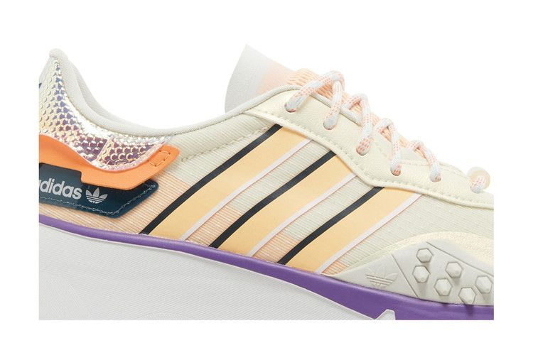 wmns-choigo-cream-white-acid-orange-fy6518_01