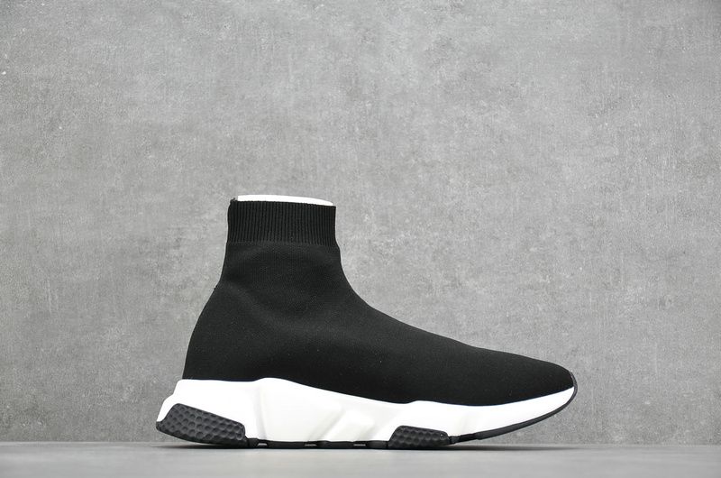 Balenciaga-Speed-Trainer-Graffiti-Black-White-2