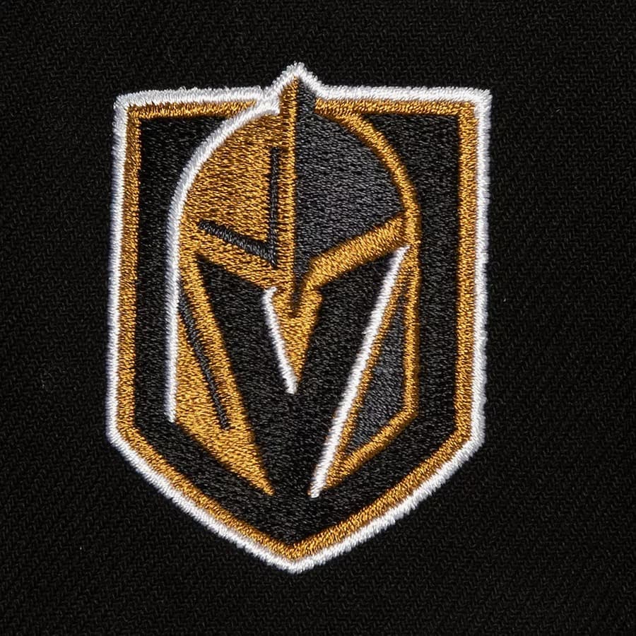 Бейсболка Mitchell & Ness Black Vegas Golden Knights Retro Sport Snapback Hat