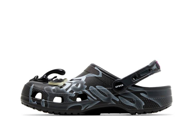 Кроссовки Crocs Marvel x Classic Clog 'Venom'
