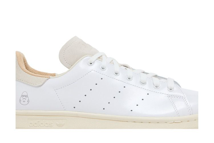Кроссовки Star Wars x Nanzuka x adidas Stan Smith 'Stormtrooper'