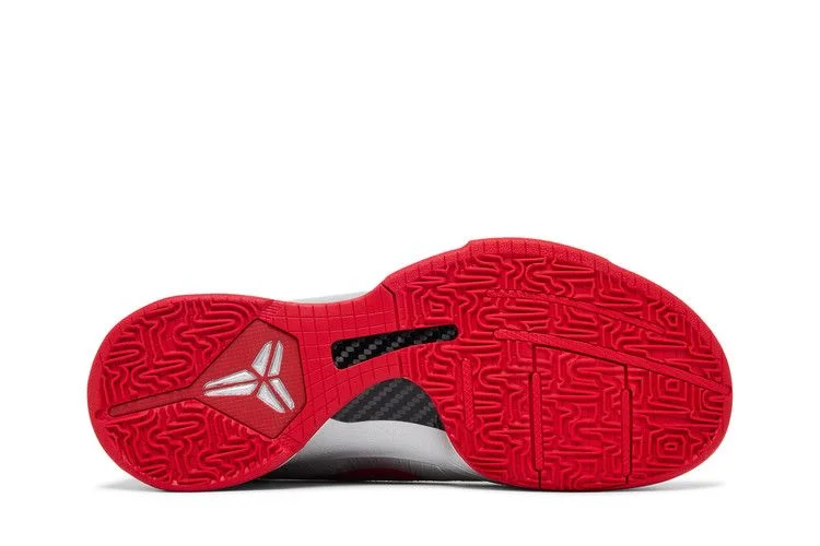 caitlin-clark-x-zoom-kobe-5-protro-rookie-of-the-year-iv2712-001_4
