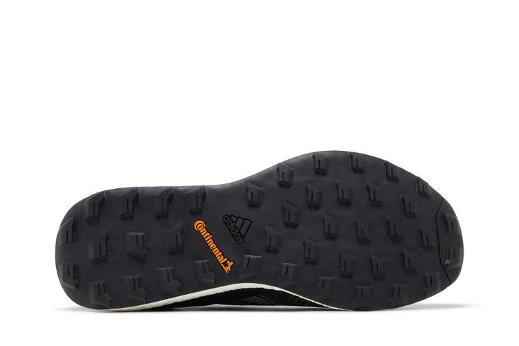terrex-two-ultra-primeblue-black-solar-yellow-h69066_03