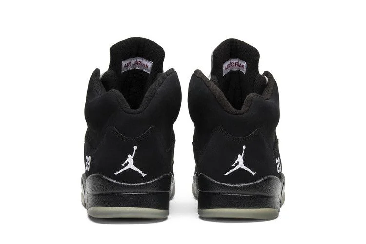 Кроссовки Air Jordan 5 Retro 'Black Metallic' 2011