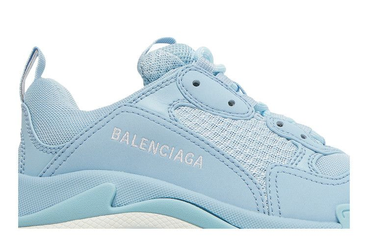 Кроссовки Balenciaga Wmns Triple S Sneaker 'Light Blue'