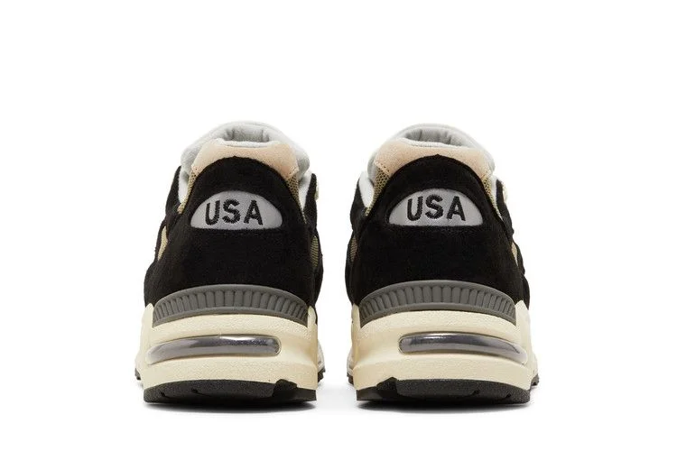 Кроссовки Teddy Santis x New Balance 990v2 Made in USA 'Black'