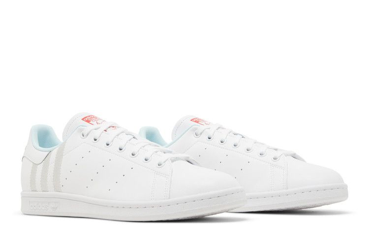 stan-smith-white-almost-blue-hq4538_07