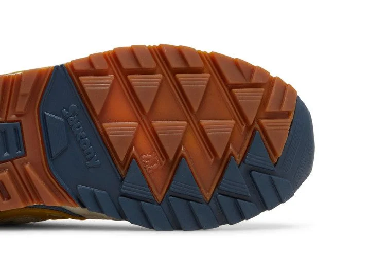 Krossovki-Saucony-Shadow-5000-Light-Sand-Yellow-4