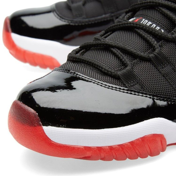 air-jordan-11-retro-low-bg-bred-528896-012_04
