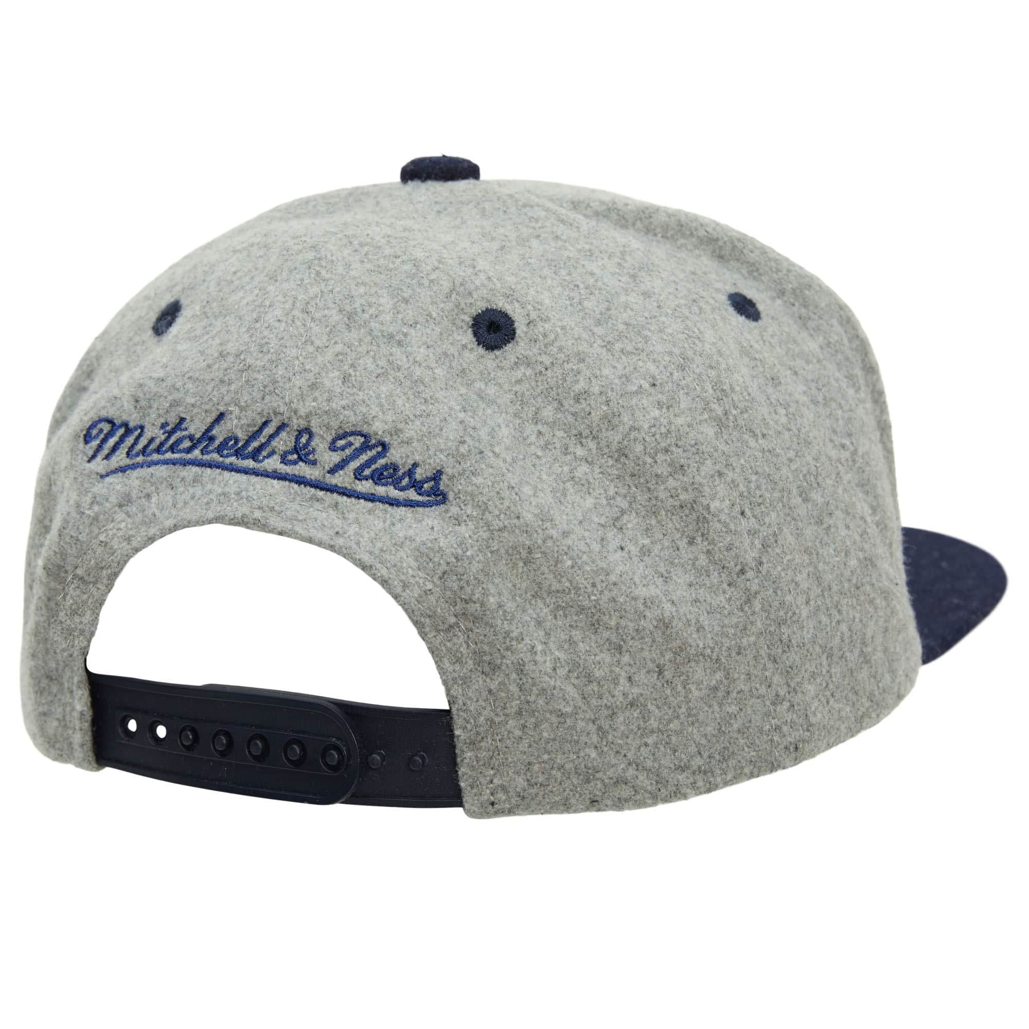 Бейсболка Mitchell & Ness Melton Patch Snapback HWC Dallas Mavericks Hat