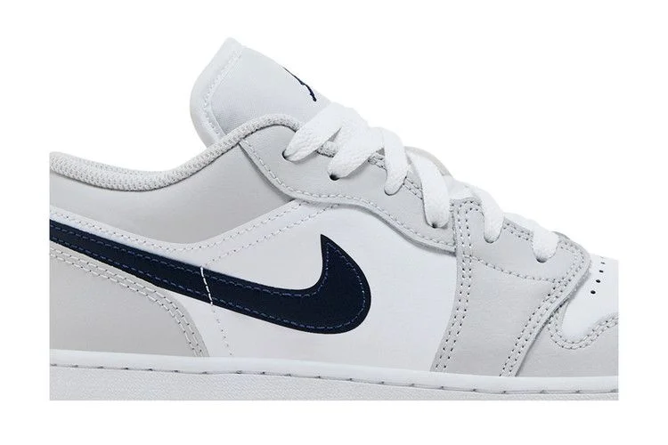 Кроссовки Air Jordan 1 Low GS 'Georgetown'