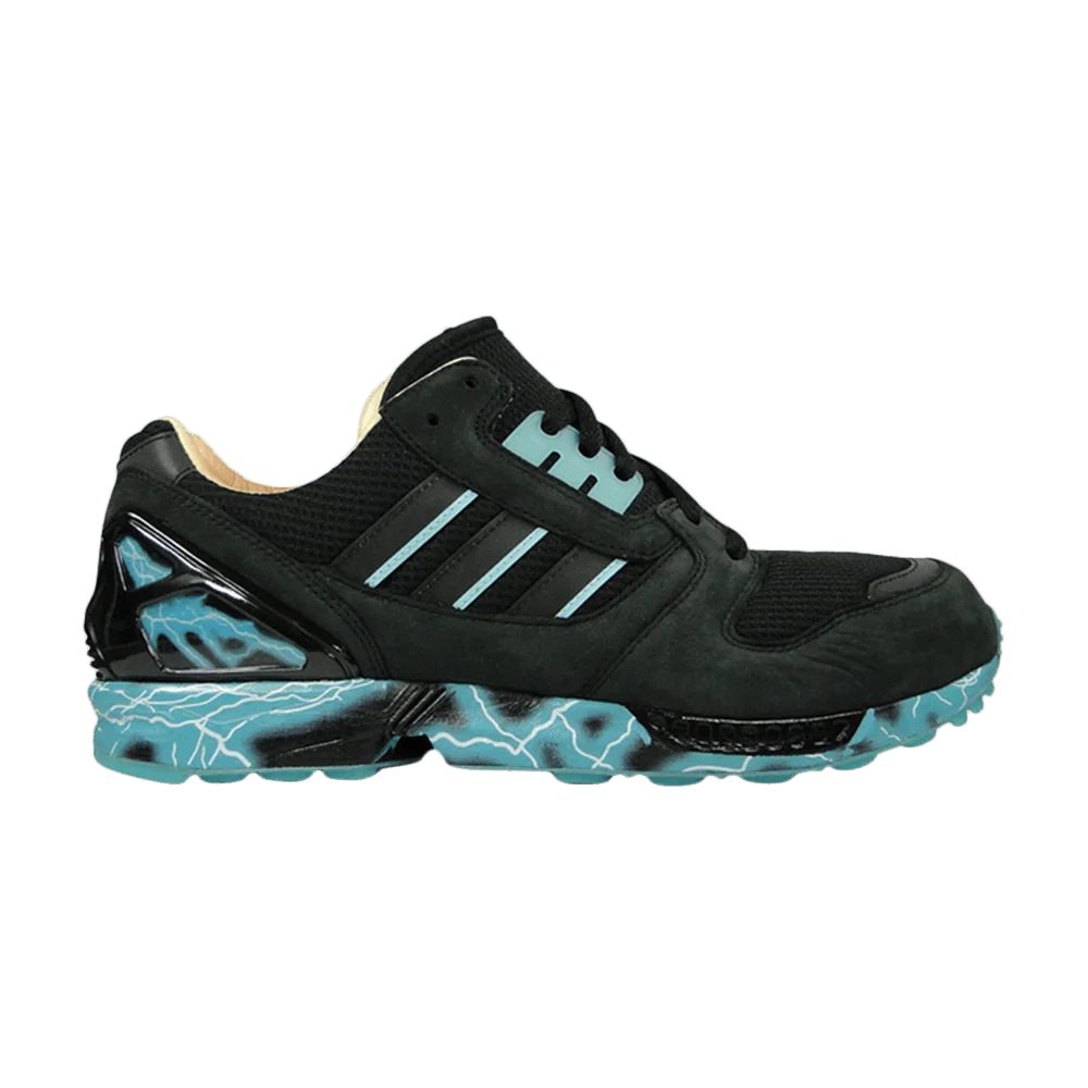 Krossovki-Star-Wars-x-adidas-ZX-8000-Emperor