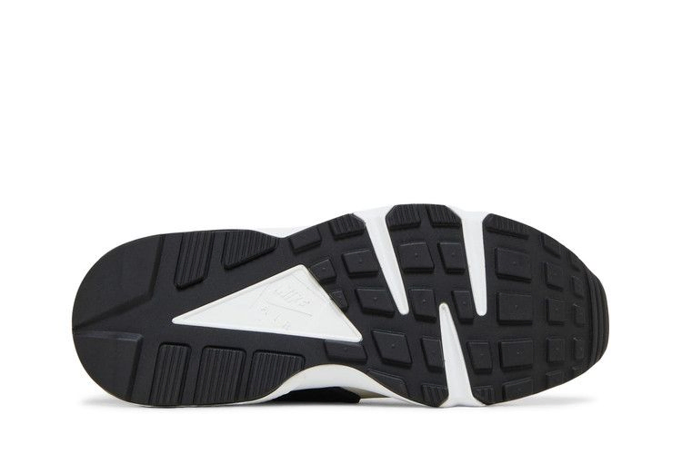wmns-air-huarache-white-sandrift-dh4439-108_03