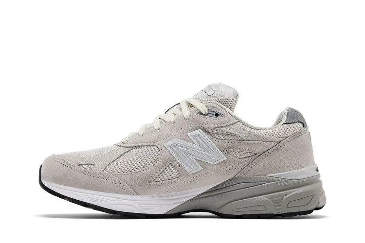 Кроссовки Kith x New Balance 990v3 Made In USA 'Hallow'