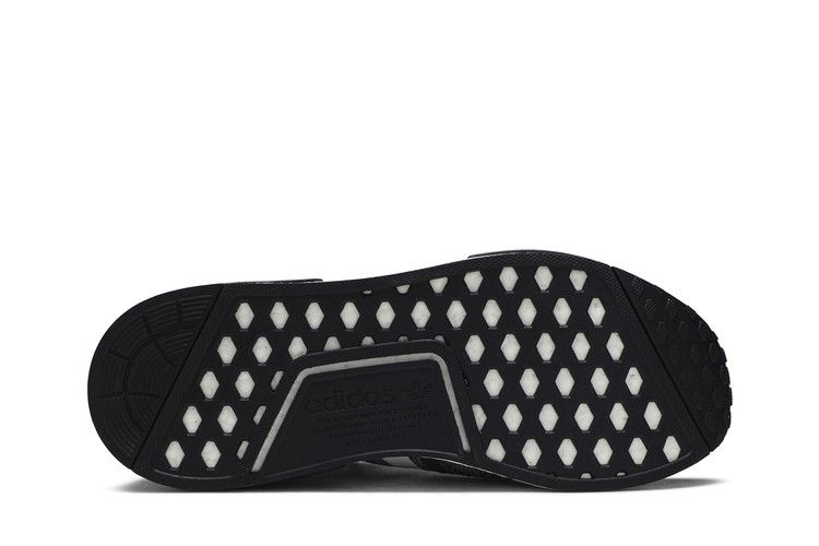 Кроссовки atmos x adidas NMD_R1 'G-SNK'