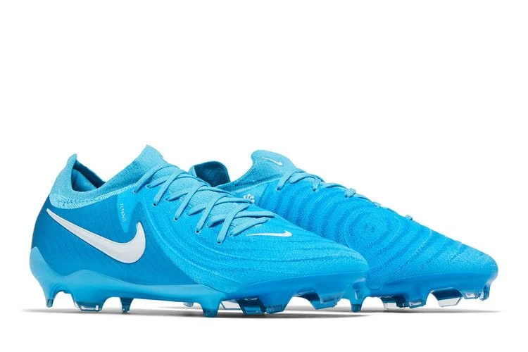 Krossovki-Nike-Phantom-GX-2-Pro-FG-Mad-Ambition-Pack-7