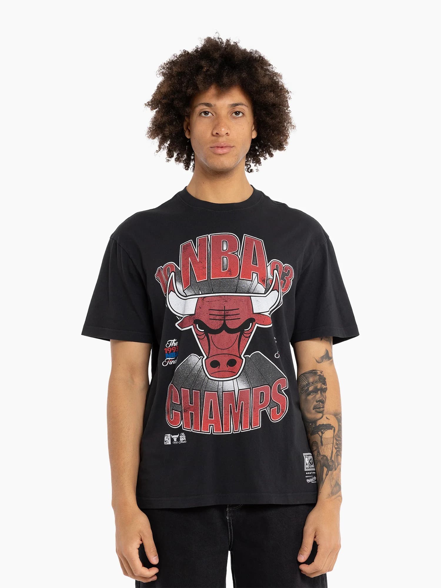 Футболка Mitchell & Ness Chicago Bulls Vintage Bust Out T-Shirt