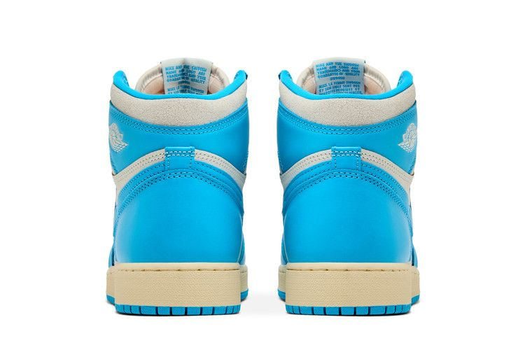 air-jordan-1-retro-high-og-gs-unc-lost-found-fd1437-402_05
