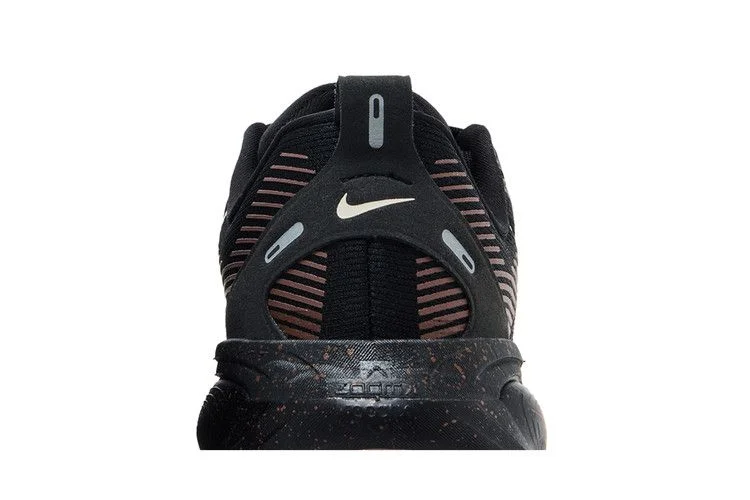 Кроссовки Nike Vomero 18 'Coffee Pack'