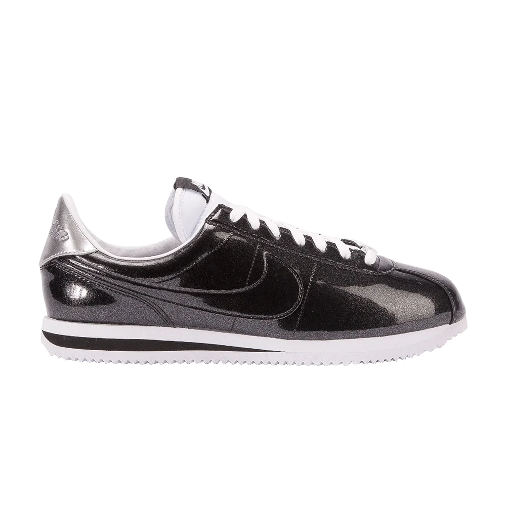 Krossovki-Nike-Cortez-Basic-Premium-QS-Black-Metallic-Silver