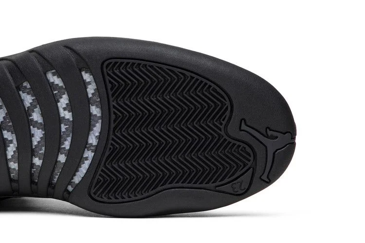 Кроссовки Air Jordan 12 Retro Winterized 'Triple Black'