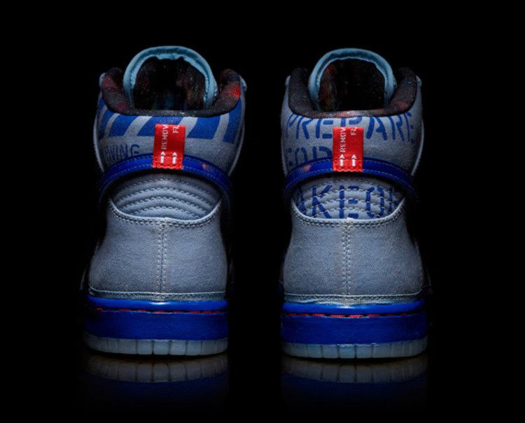 dunk-hi-premium-qs-galaxy-503766-300_04