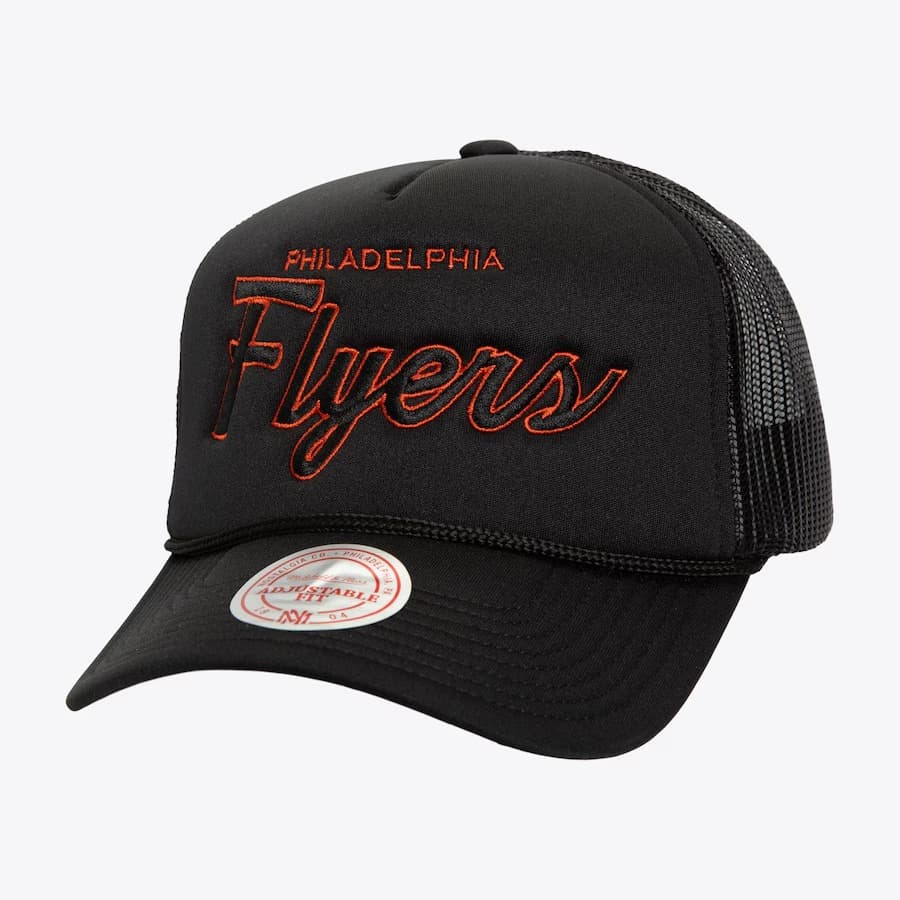 Бейсболка Mitchell & Ness Black Philadelphia Flyers Script Trucker Adjustable Hat
