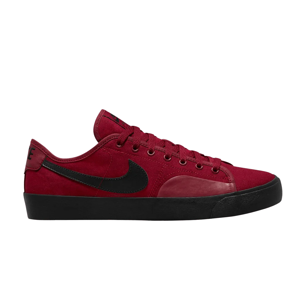 Krossovki-Nike-Blazer-Court-SB-Team-Red
