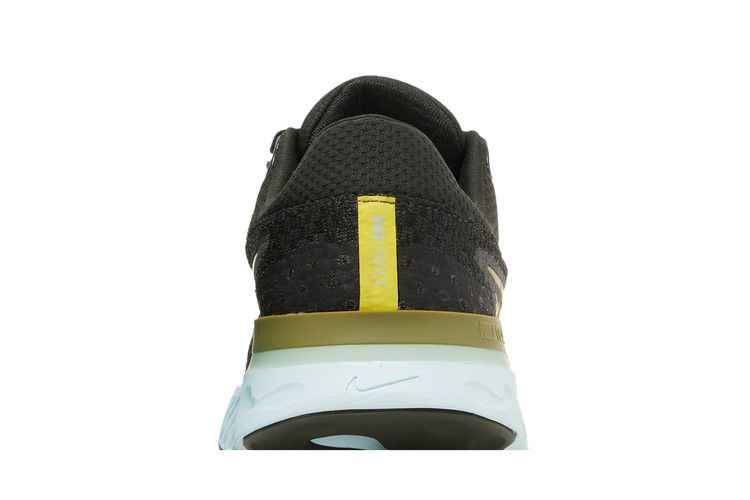 Кроссовки Nike React Infinity Run Flyknit 3 'Night Forest Enamel Green'