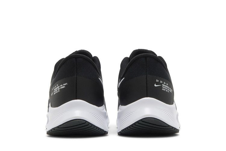 Кроссовки Nike Quest 4 'Black White'