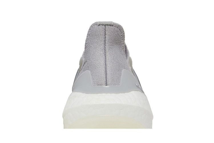 Кроссовки adidas Wmns UltraBoost 21 'Grey Silver Metallic'