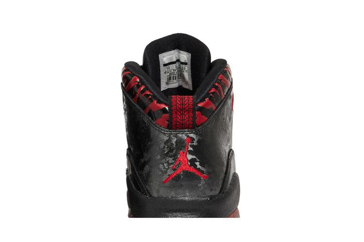 air-jordan-10-retro-db-gs-doernbecher-641746-060_06