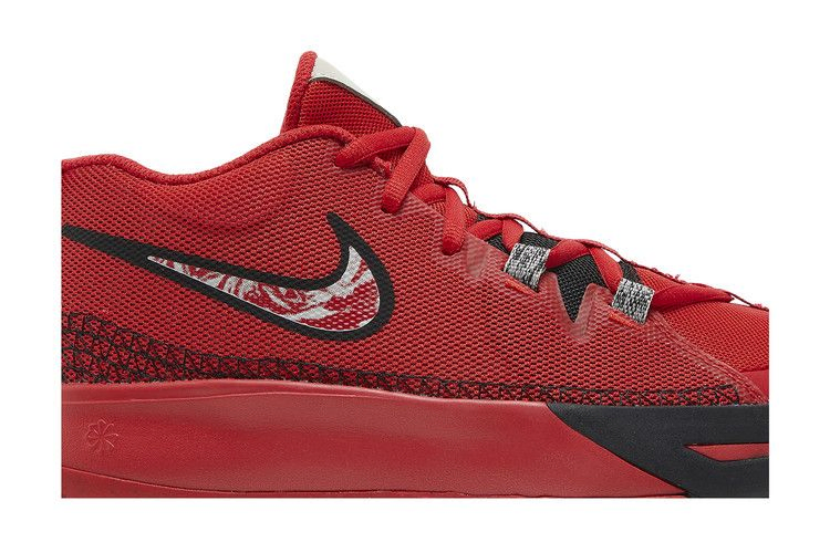 Кроссовки Nike Kyrie Flytrap 6 GS 'University Red'