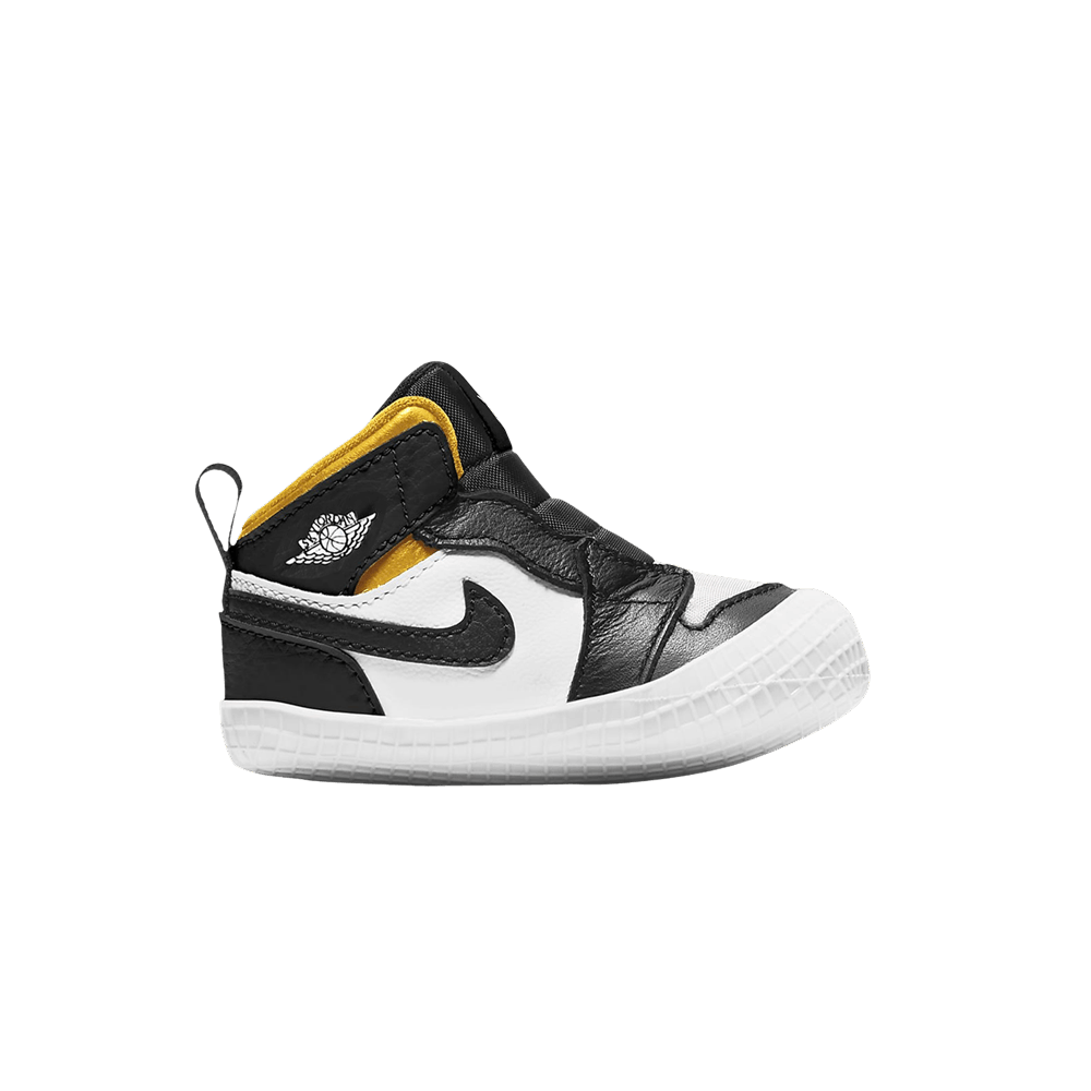 air-jordan-1-crib-bootie-black-varsity-maize-at3745-017