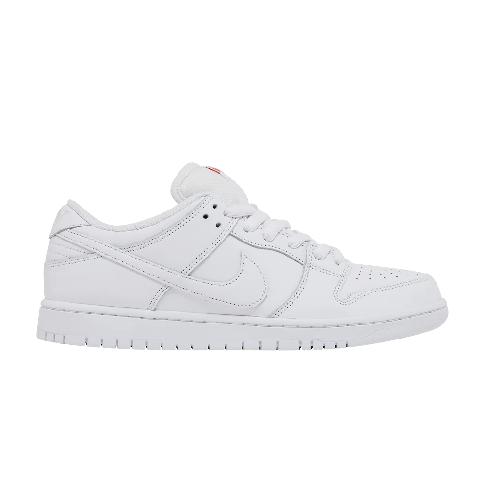 Krossovki-Nike-Mens-Dunk-Low-Pro-SB-Triple-White