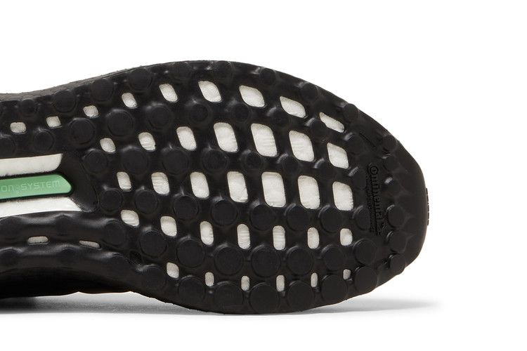 Кроссовки adidas UltraBoost 1.0 DNA 'Triple Black'