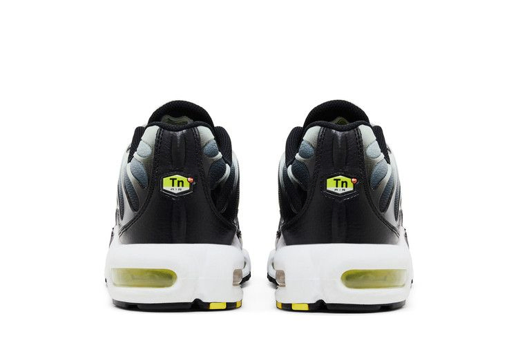 air-max-plus-bright-cactus-dm0032-006_05