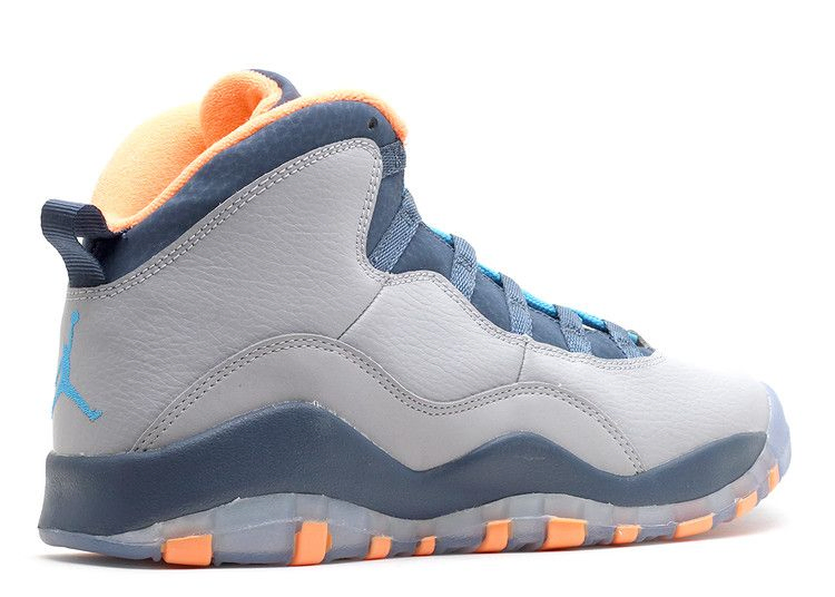 air-jordan-10-retro-gs-bobcats-310806-026_01