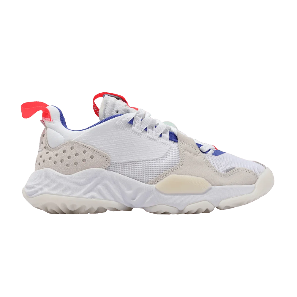 Krossovki-Air-Jordan-Wmns-Jordan-Delta-White-Hyper-Royal