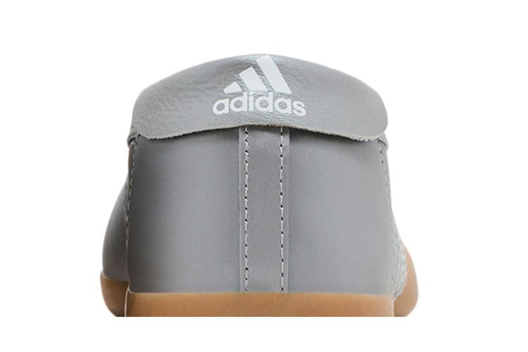 Кроссовки adidas Wmns Taekwondo Mei Ballet 'Silver Metallic'
