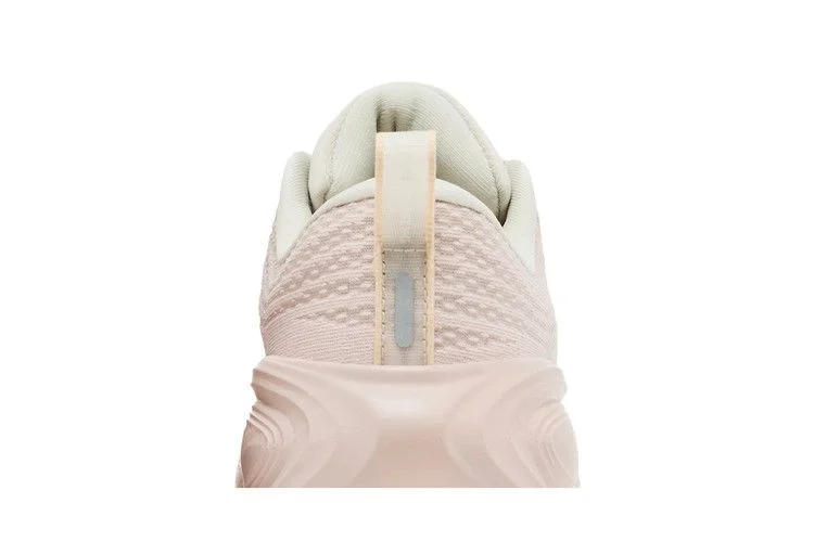 Кроссовки Nike Wmns Vomero Plus 'Silt Red Light Bone'