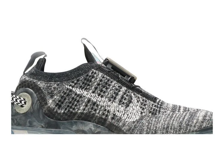 Krossovki-Nike-Wmns-Air-Vapormax-2020-Flyknit-Oreo-1
